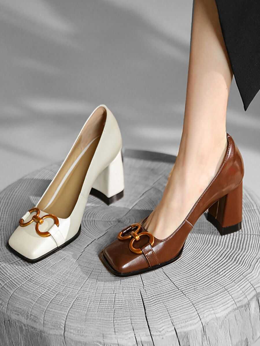 真皮粗跟白色通勤单鞋方头复古