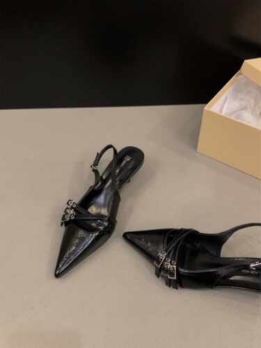 2025年新款细跟法式黑色包头凉鞋