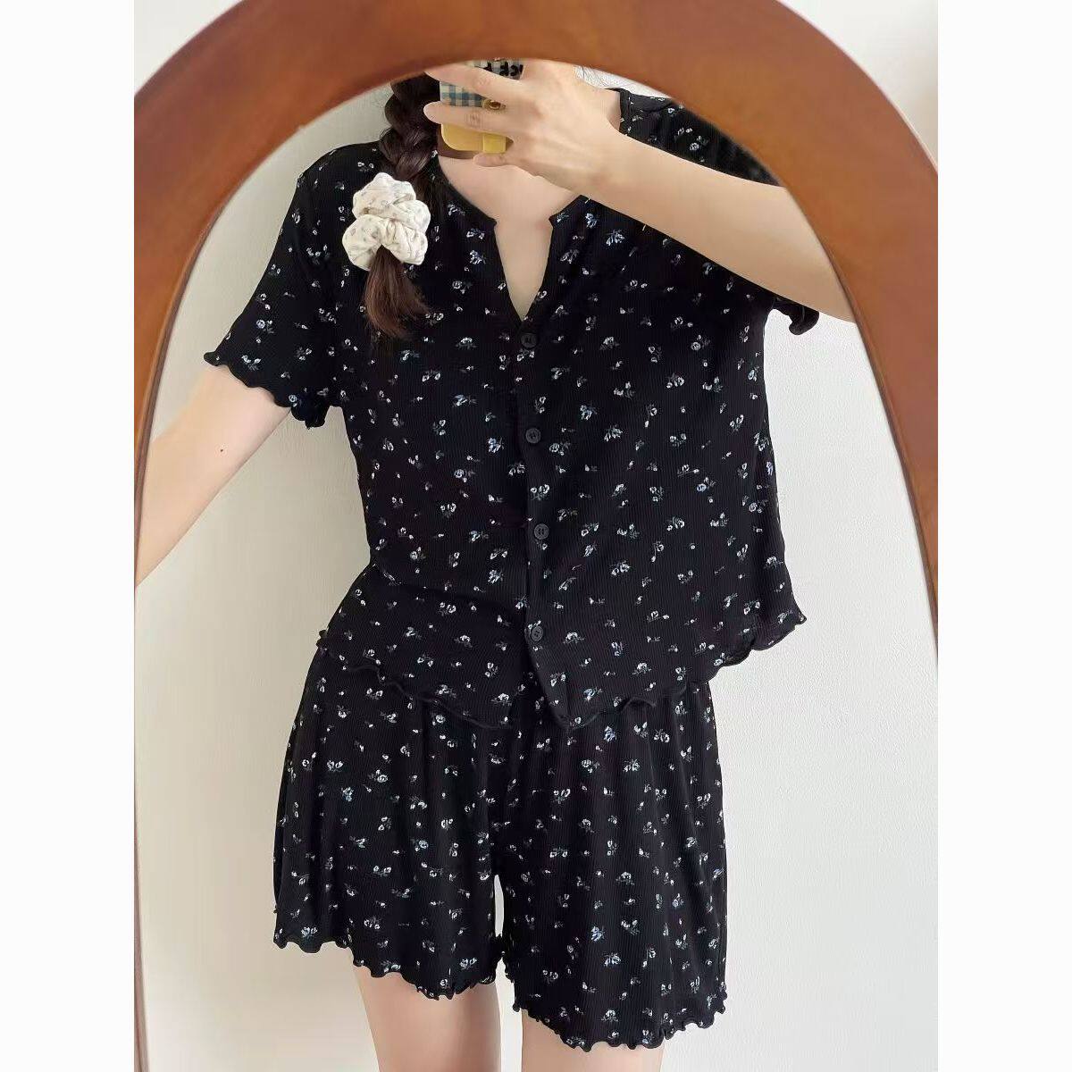 夏季新款高级感韩系睡衣女黑色碎花简约短袖短裤两件套装家居服