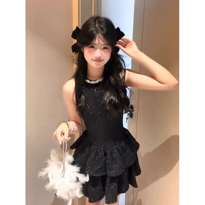 法式小香风黑色背心挂脖连衣裙女夏小个子气质收腰显瘦生日蛋糕裙