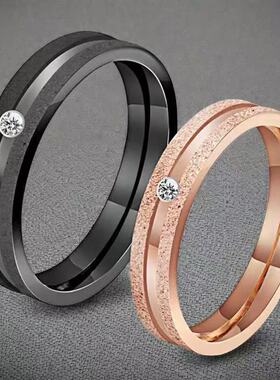 不锈钢戒指不掉色小众设计ins素圈情侣对戒镶钻钛钢环指一对潮