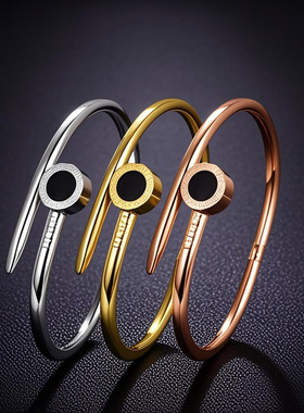 欧美卡扣女高级感手饰不掉色饰品金色钉子钛钢手镯