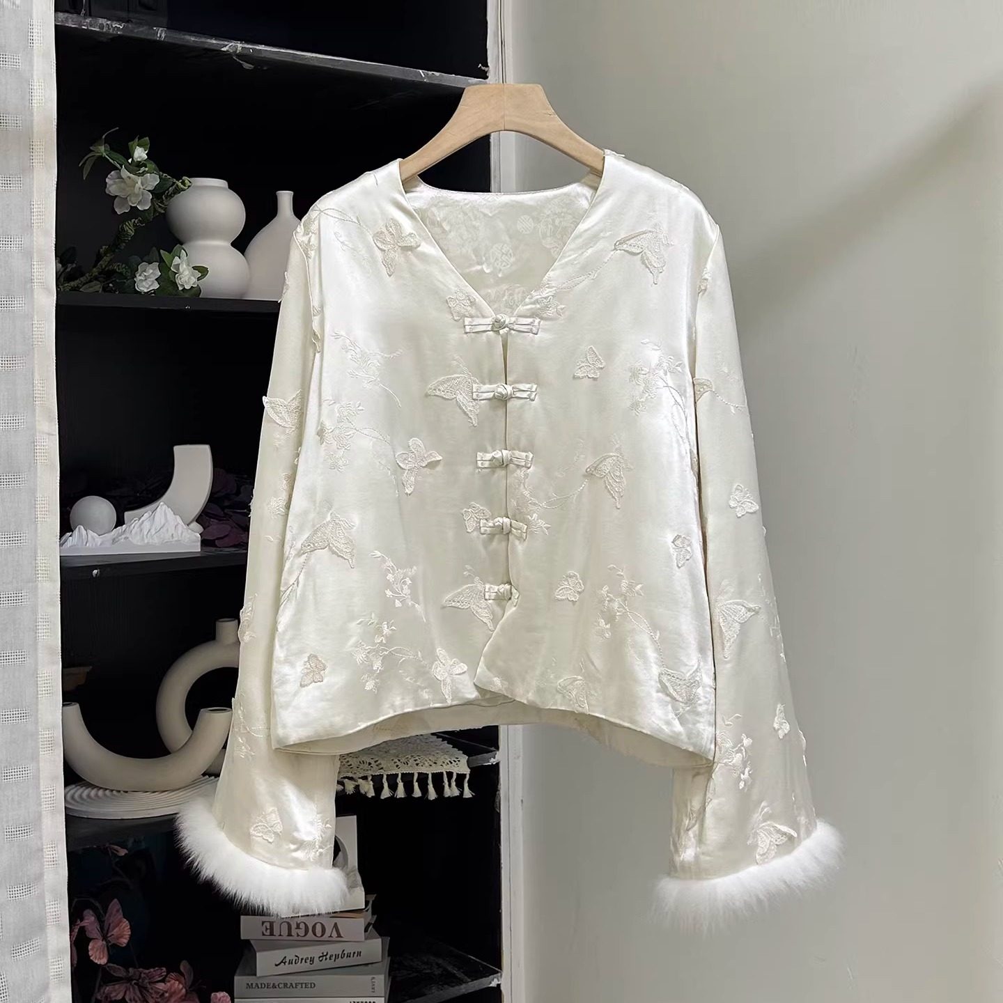 小雪家【羽化成蝶】新中式V领醋酸狐狸毛袖口贵气夹棉上衣外套