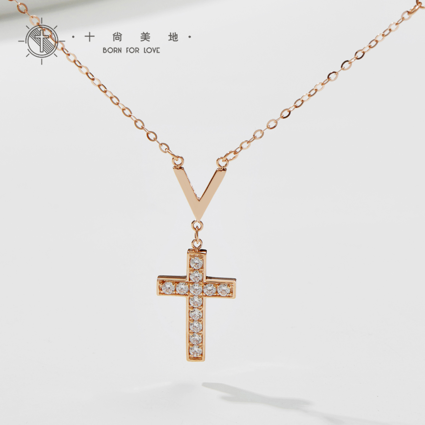 18k十字架项链女士轻奢礼物