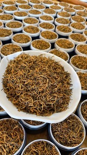 新茶金骏眉茶叶礼盒装正品武夷山红茶浓香型小罐装送礼礼品茶