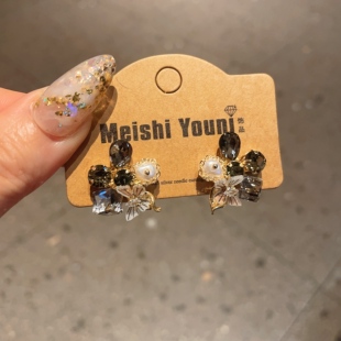 小众轻奢手工款仿水晶花朵耳钉波西米亚民族风银针耳环复古耳饰女