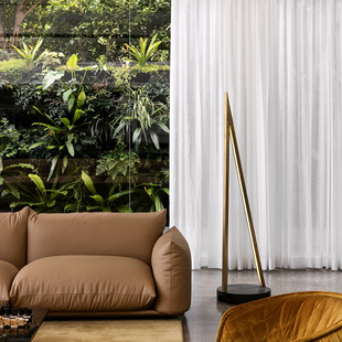 澳大利亚进口CHRISTOPHER ARCHIMEDES现代简约室内落地灯 BOOTS