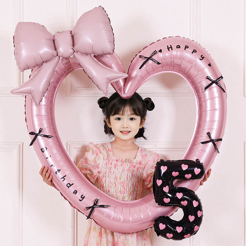 儿童周岁生日装饰场景布置大爱心镂空气球女孩派对氛围感拍照道具