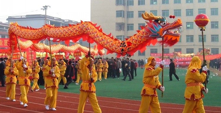 特价2号9节龙灯红色绸段布龙 舞龙龙头重3.4KG 专业舞龙舞狮道具