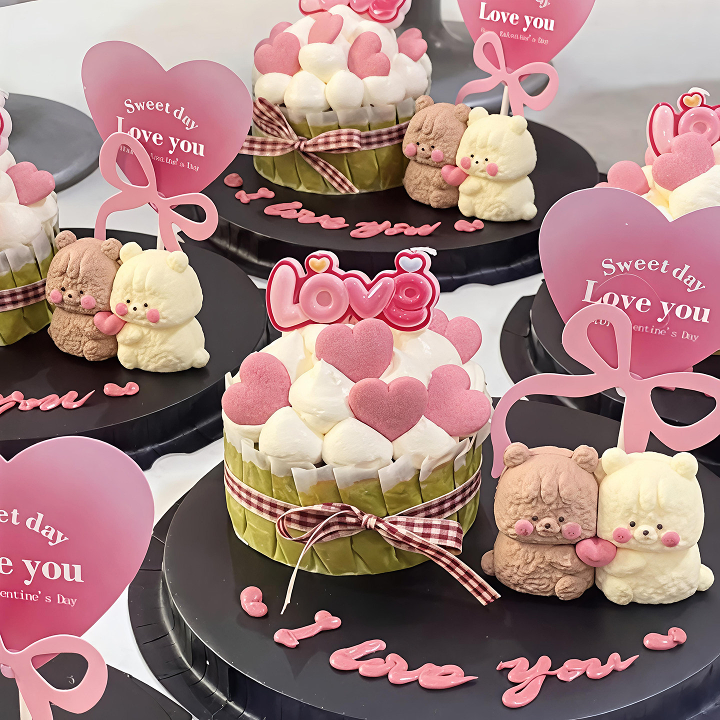 包邮网红2.14情人节蛋糕装饰摆件拥抱爱心小熊粉色love蜡烛插件,节庆用品/礼品,蛋糕/烘焙装饰用品,淘宝优惠券,粉丝福利购,淘宝优惠卷