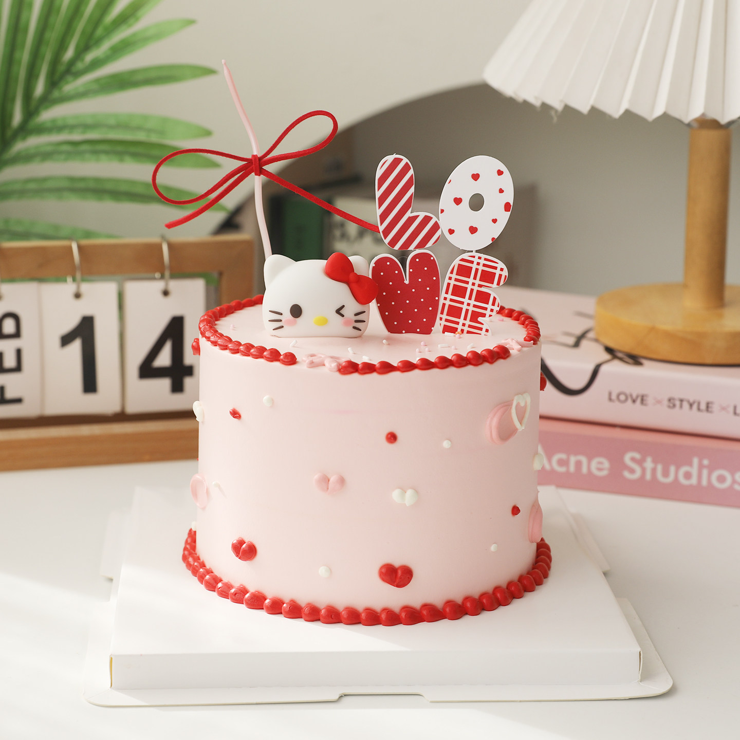 包邮情人节kt蛋糕LOVE亚克力蛋糕装饰小猫软胶摆件甜品台装扮插件,节庆用品/礼品,蛋糕/烘焙装饰用品,淘宝优惠券,粉丝福利购,淘宝优惠卷