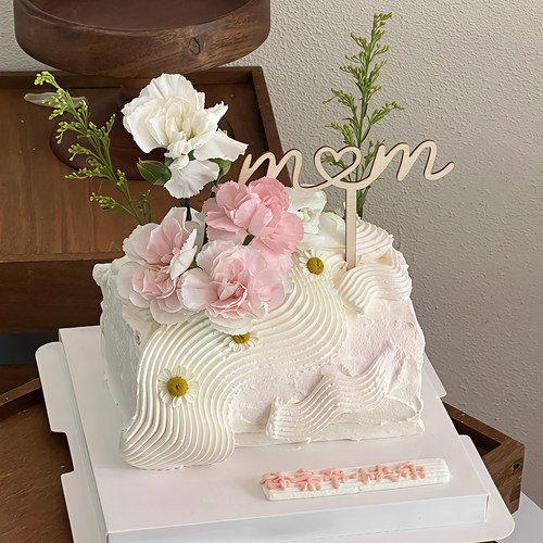包邮母亲节快乐网红烘焙蛋糕装饰插牌木质爱心mom妈妈康乃馨插件