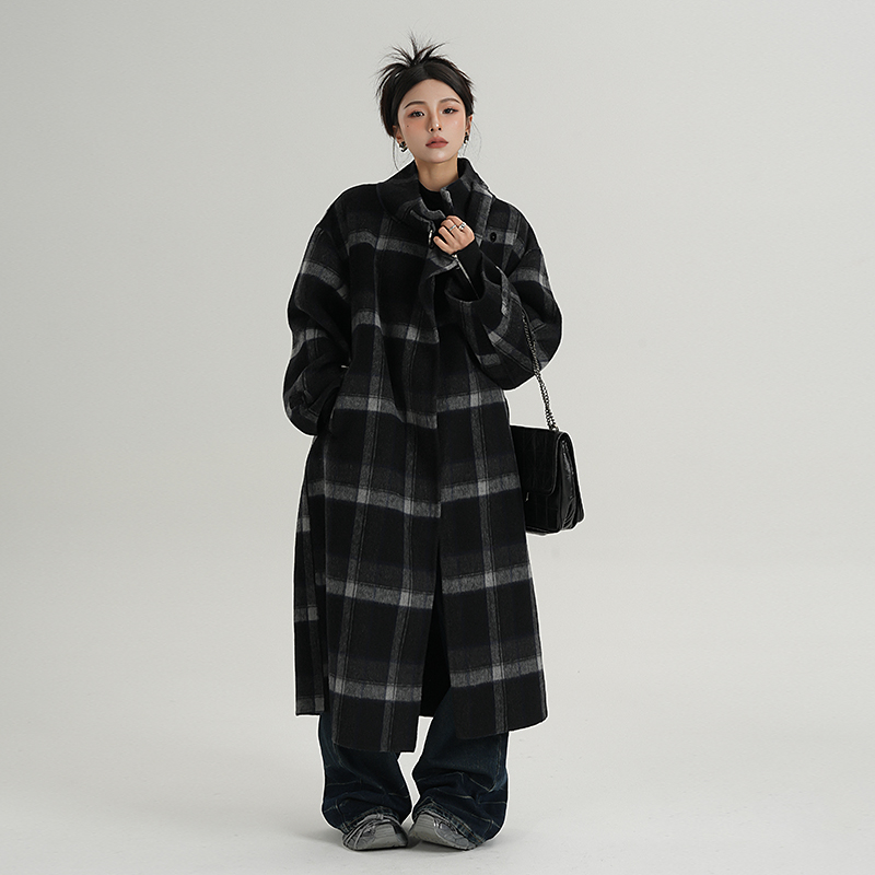 Black and White Plaid