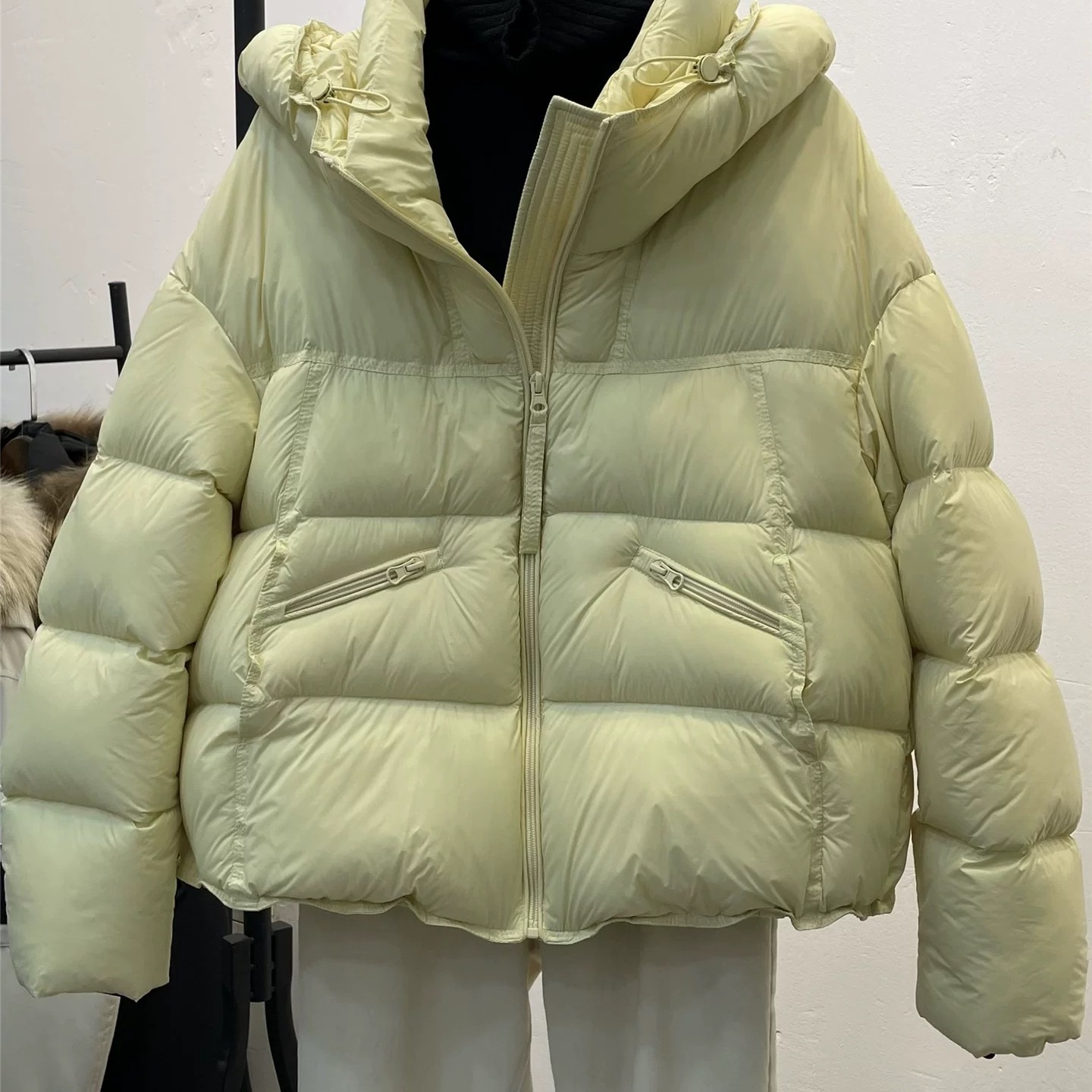 冬季新款加厚90鸭绒女款羽绒服