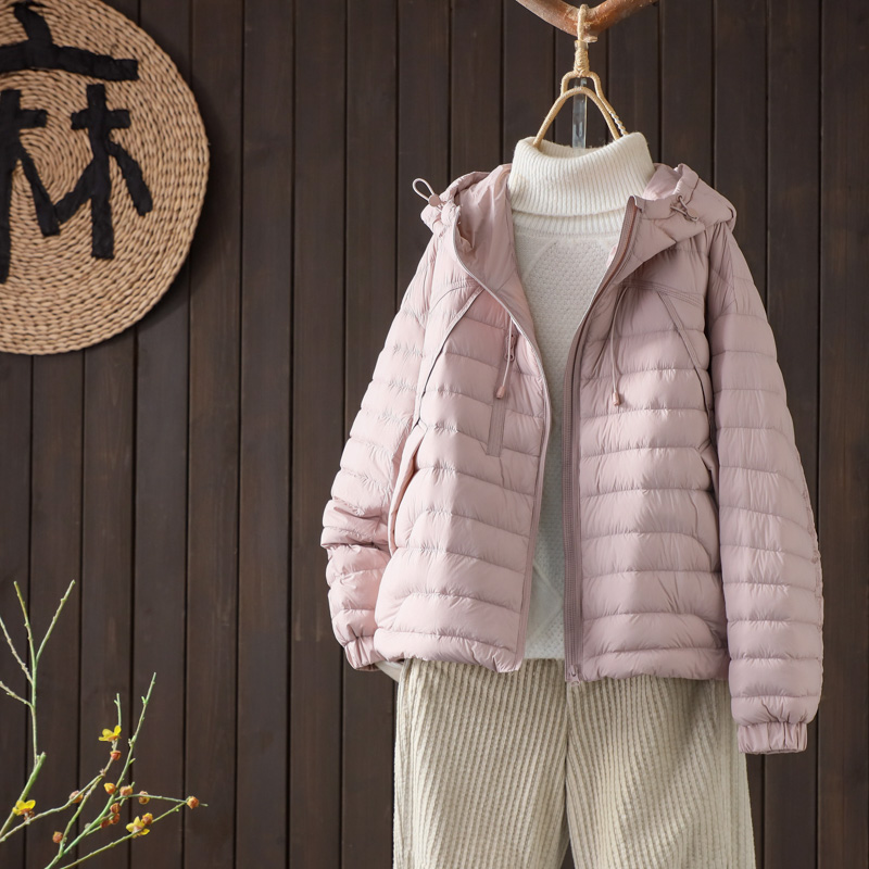 通勤短款连帽白鸭绒羽绒服