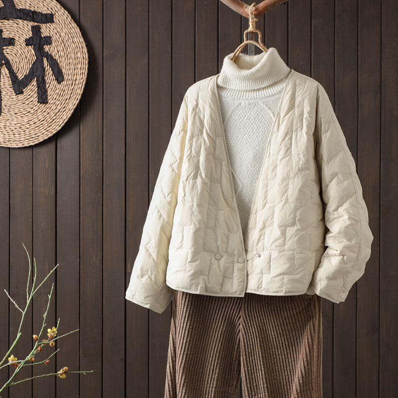 羽绒服女短款2025冬季新款文艺V领轻薄90白鸭绒气质时尚保暖外套