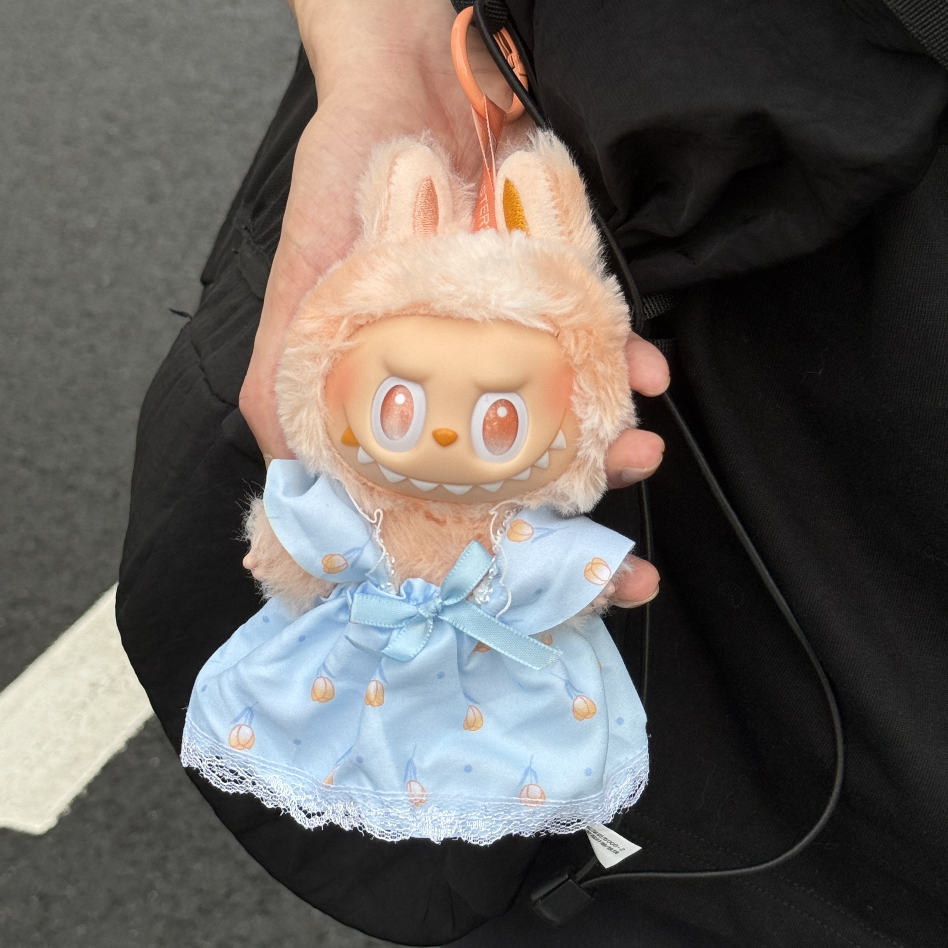 labubu挂件娃衣搪胶毛绒公仔衣服