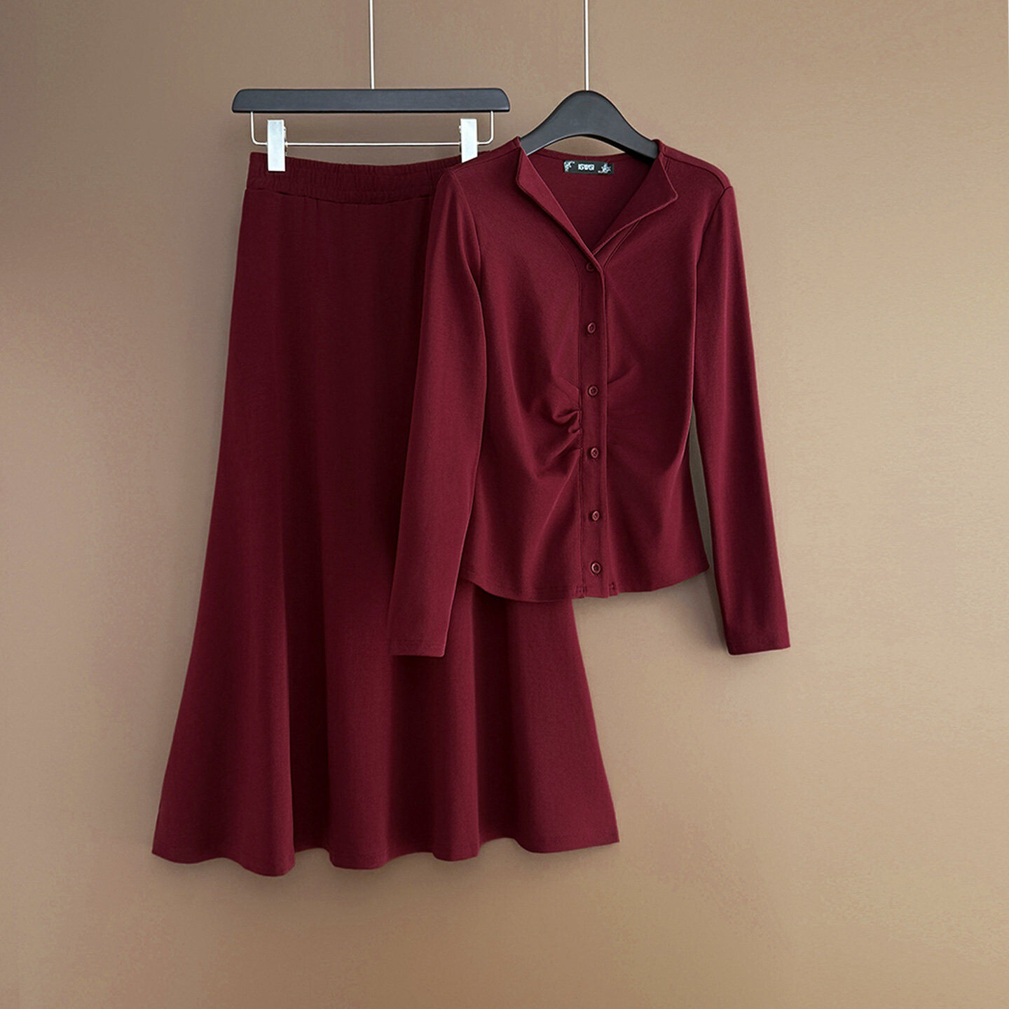 个性简约时尚休闲套装裙女春新款收腰显瘦酒红色上衣半身裙两件套