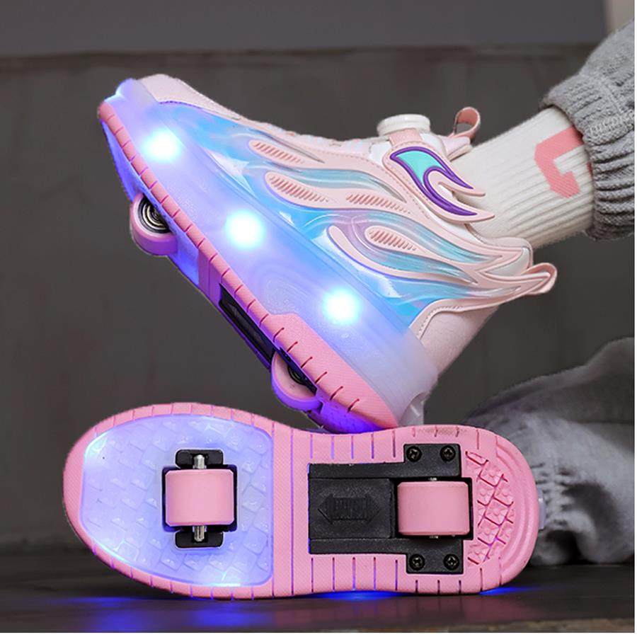 女童运动鞋2025秋季儿童闪灯轮滑鞋中大童溜冰鞋旋转纽扣暴走板鞋