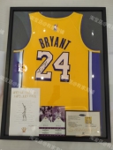 含球衣 科比湖人黄印签名球衣装 裱相框 球衣裱框收藏 生日礼物