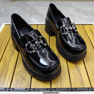 亮面漆皮一脚蹬轻便英伦风乐福鞋 厚底粗高跟6CM小皮鞋 女2026新款