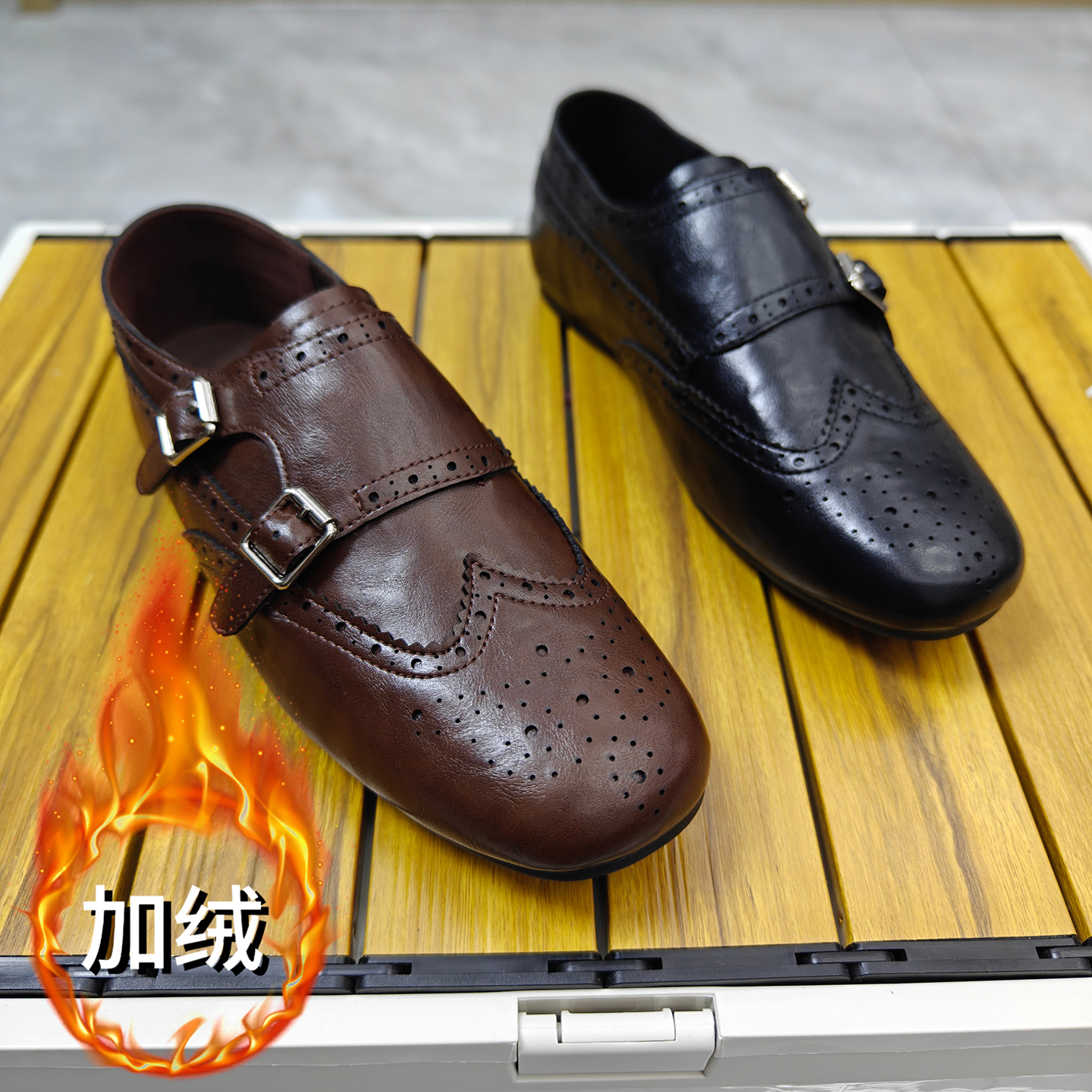 平底乐福鞋皮带扣加绒真皮小皮鞋