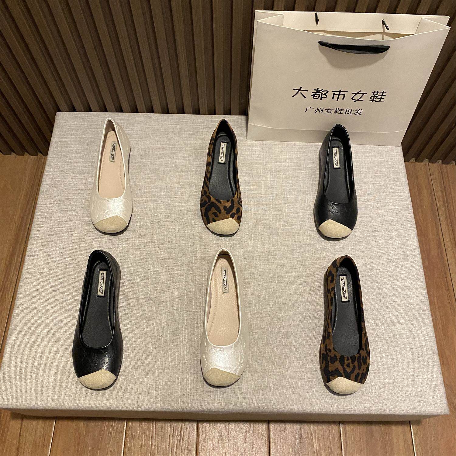 2025年新款法式内增高单鞋软底鞋女春秋圆头平底鞋气质百搭工作鞋