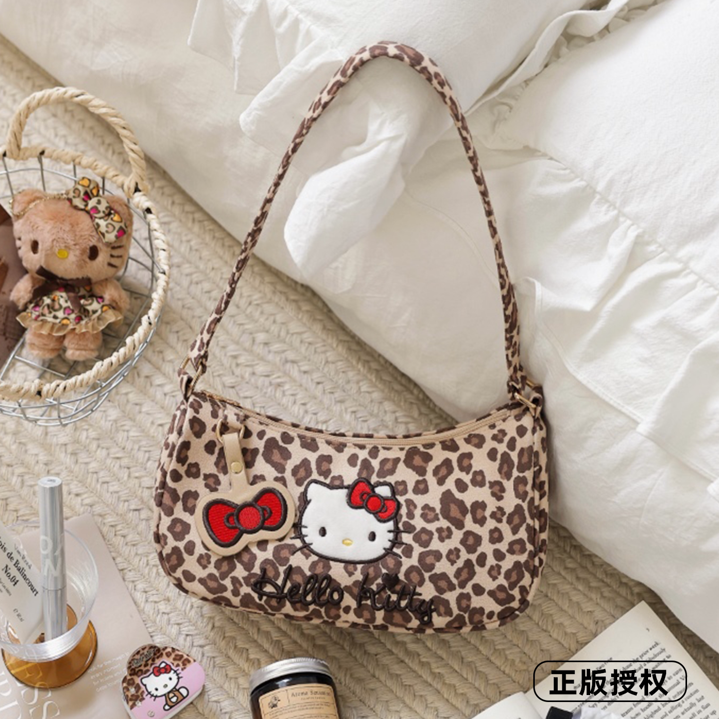 三丽鸥正版授权HelloKitty豹纹单肩包女大容量收纳托特包可爱萌系