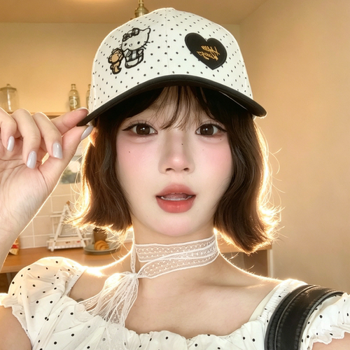三丽鸥HelloKitty波点棒球帽