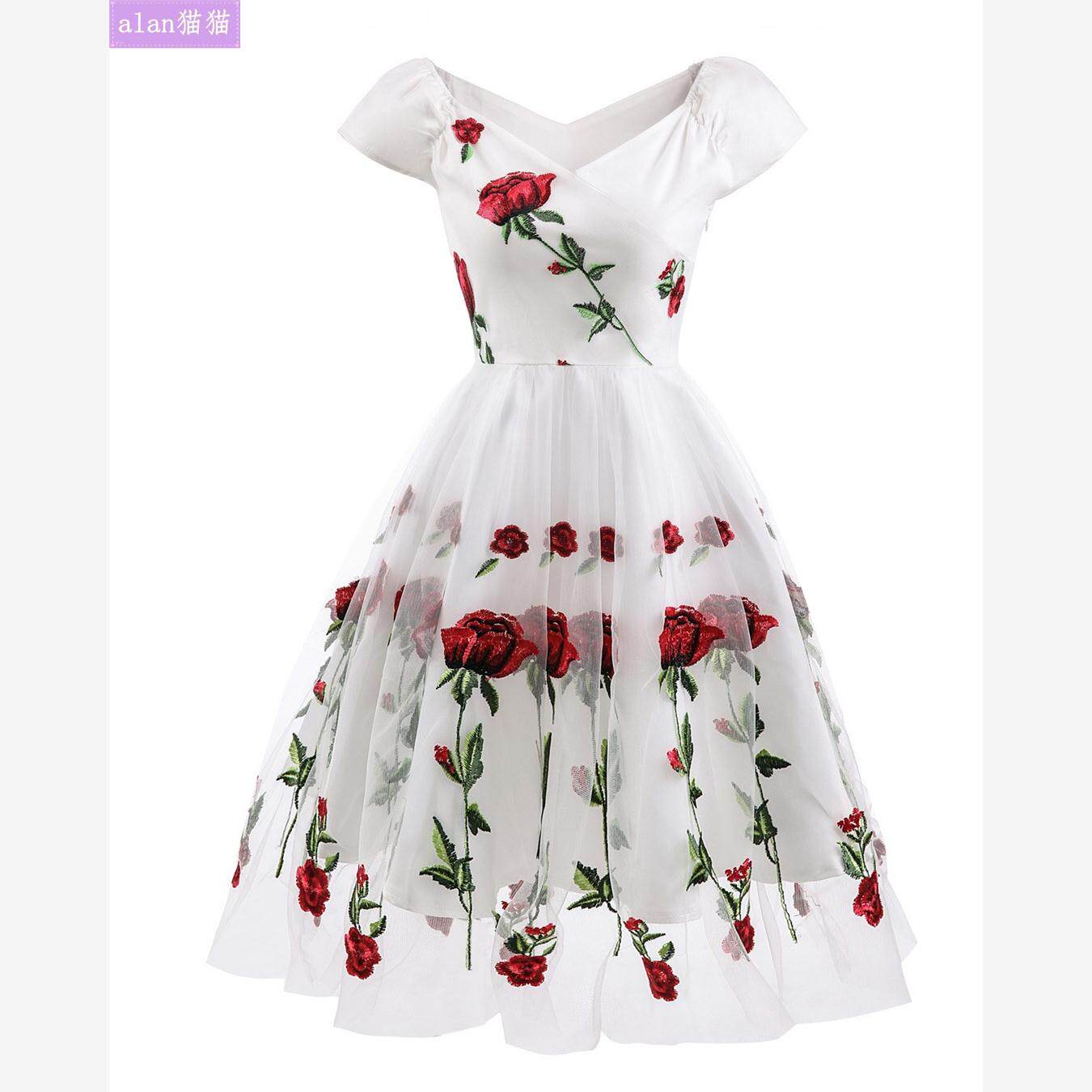 LadiesembrolackwhitWn