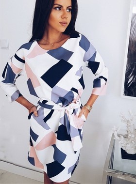 Autumn 2018 Women's 9-Sleeve Dresses  loose printing