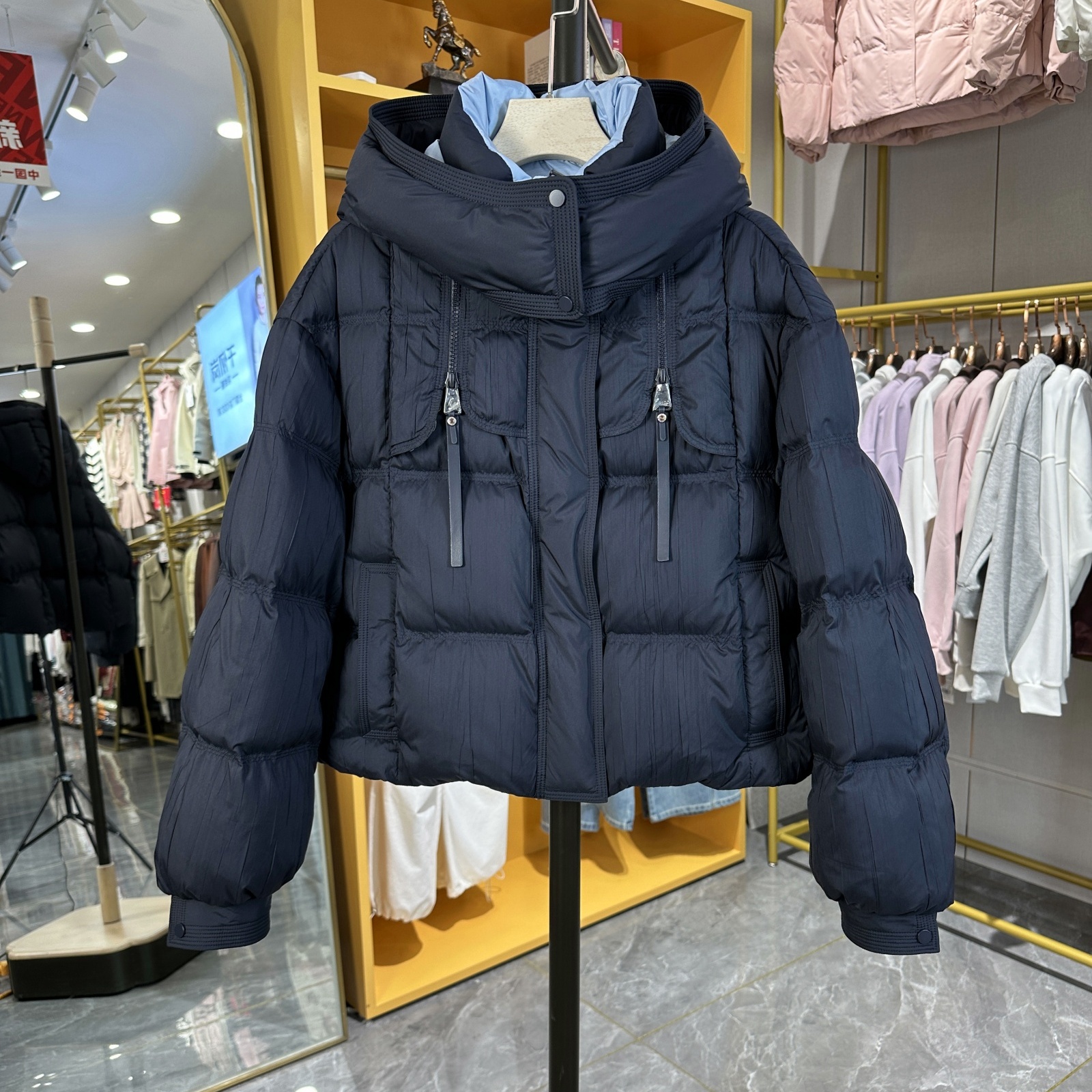 商场同款2025冬季新款羽绒服加厚90白鸭绒短款宽松显瘦外套女6788