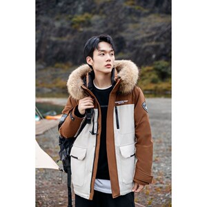 1404-2-D828—P328 高品质印花 90绒羽绒服潮流时尚简约休闲百搭1图片