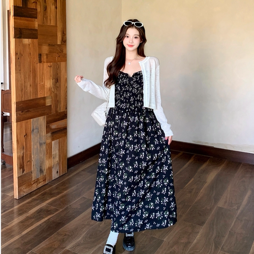2026年流行款女装大码显瘦开衫搭性感碎花吊带连衣裙72324+25537