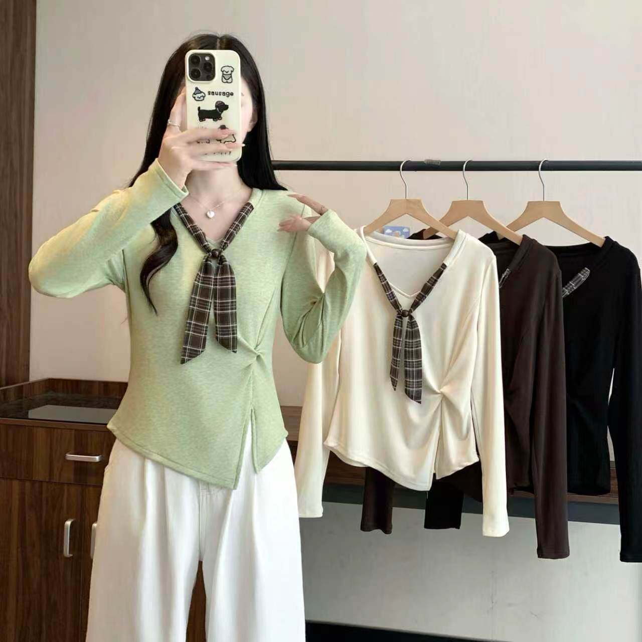 秋装新款胖mm大码女设计感丝巾V领正肩显瘦洋气T恤上衣26023