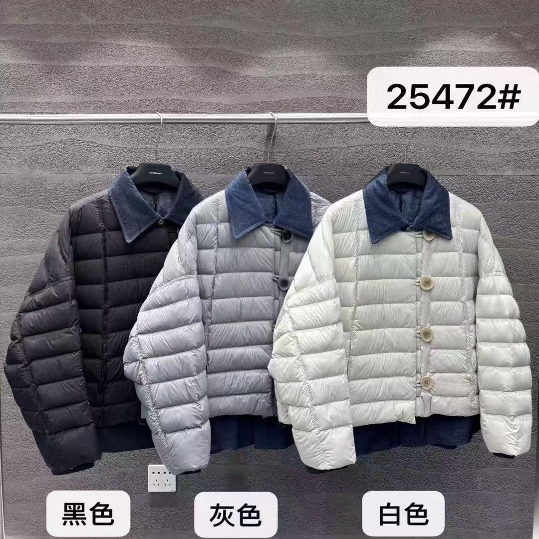 25472小辫子轻羽绒服