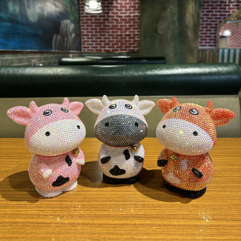 粘钻DIY手工公牛储蓄罐母牛摆件礼品储钱罐奶牛送礼卡通牛存钱罐