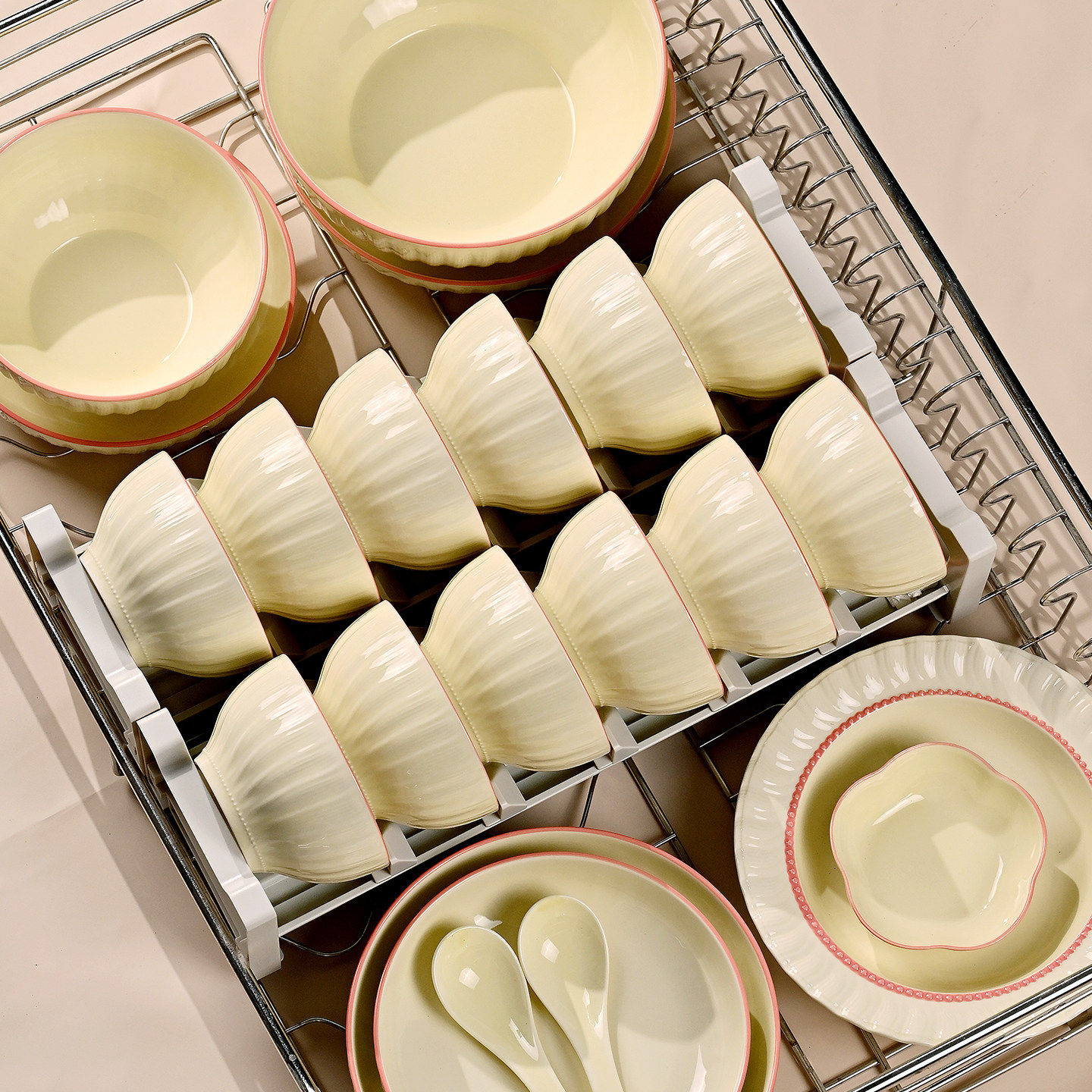 2025碗碟套装家用高颜值餐具套装釉下彩可爱奶油风陶瓷碗盘筷礼物,餐饮具,碗,淘宝优惠券,粉丝福利购,淘宝优惠卷