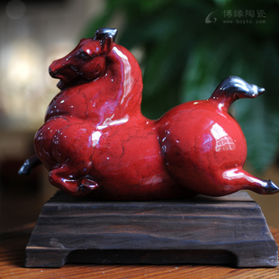 陶瓷马踏飞燕结晶红釉瓷马古典唐代风格瓷马家居酒店办公招财摆件