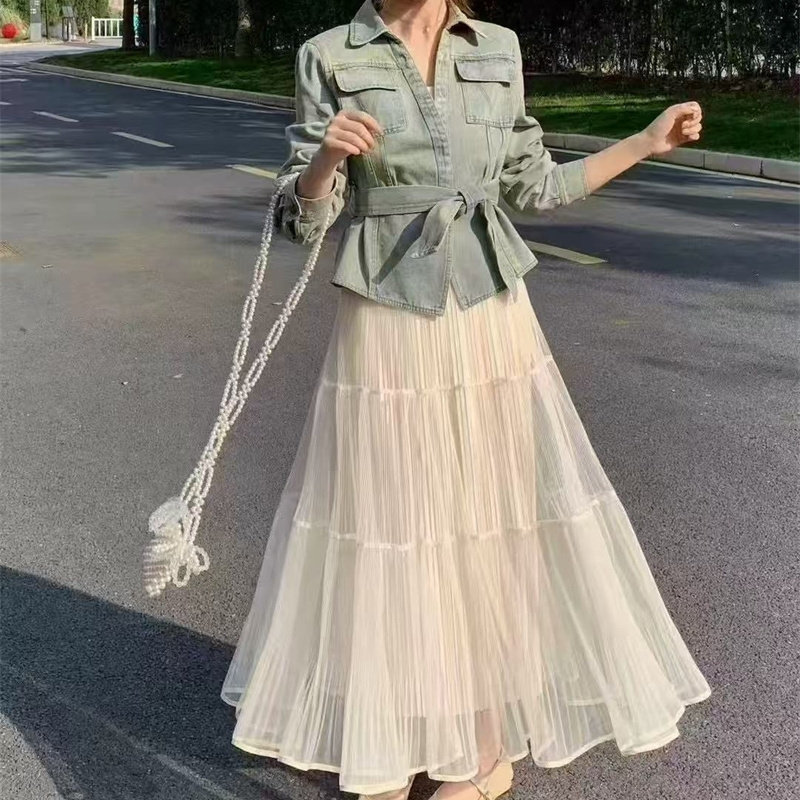 5229时尚套装春夏新款女装牛仔长袖衬衫+网纱半身裙两件套