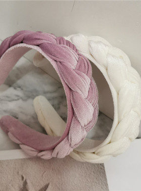 2022年早春白色丝绒麻花辫发箍高颅顶法式高级精致编织发卡头箍女