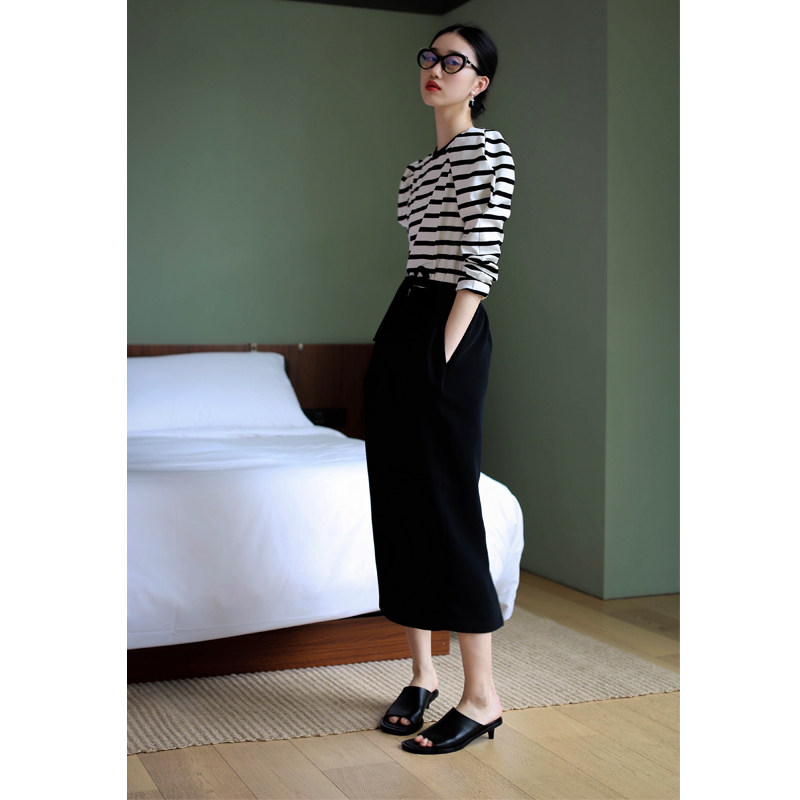 无有无印时髦羊角袖长袖修身黑白条纹显瘦打底衫百搭t恤23012