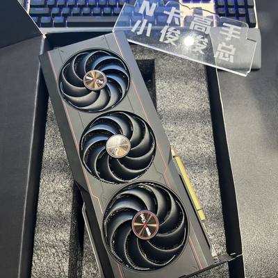 rx6800xt蓝宝石白金版16G独立显卡amd吃鸡游戏直播建模外接显卡