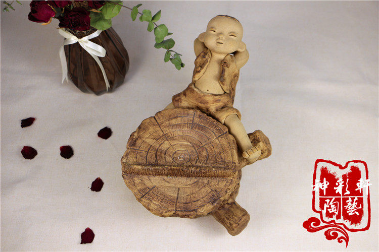 陶泥 陶艺 泥塑 手工  陶土娃娃 酒店装饰 童趣 小树墩娃娃