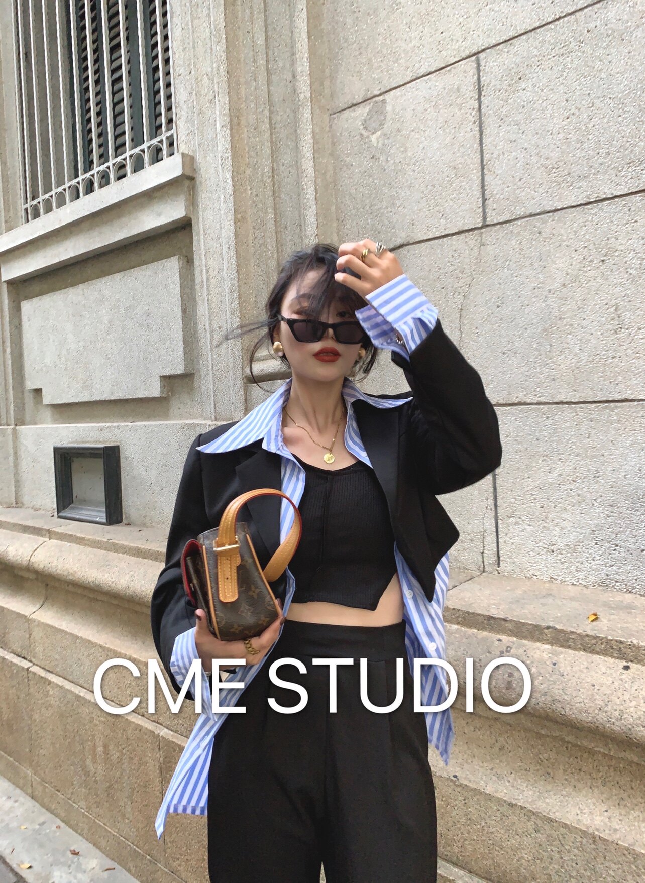 不退换高级感拼接条纹假两件西装外套女2024新款宽松中长款西服秋
