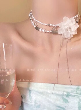 choker山茶花双层叠戴项链女复古时尚气质脖颈链轻奢高级感锁骨链
