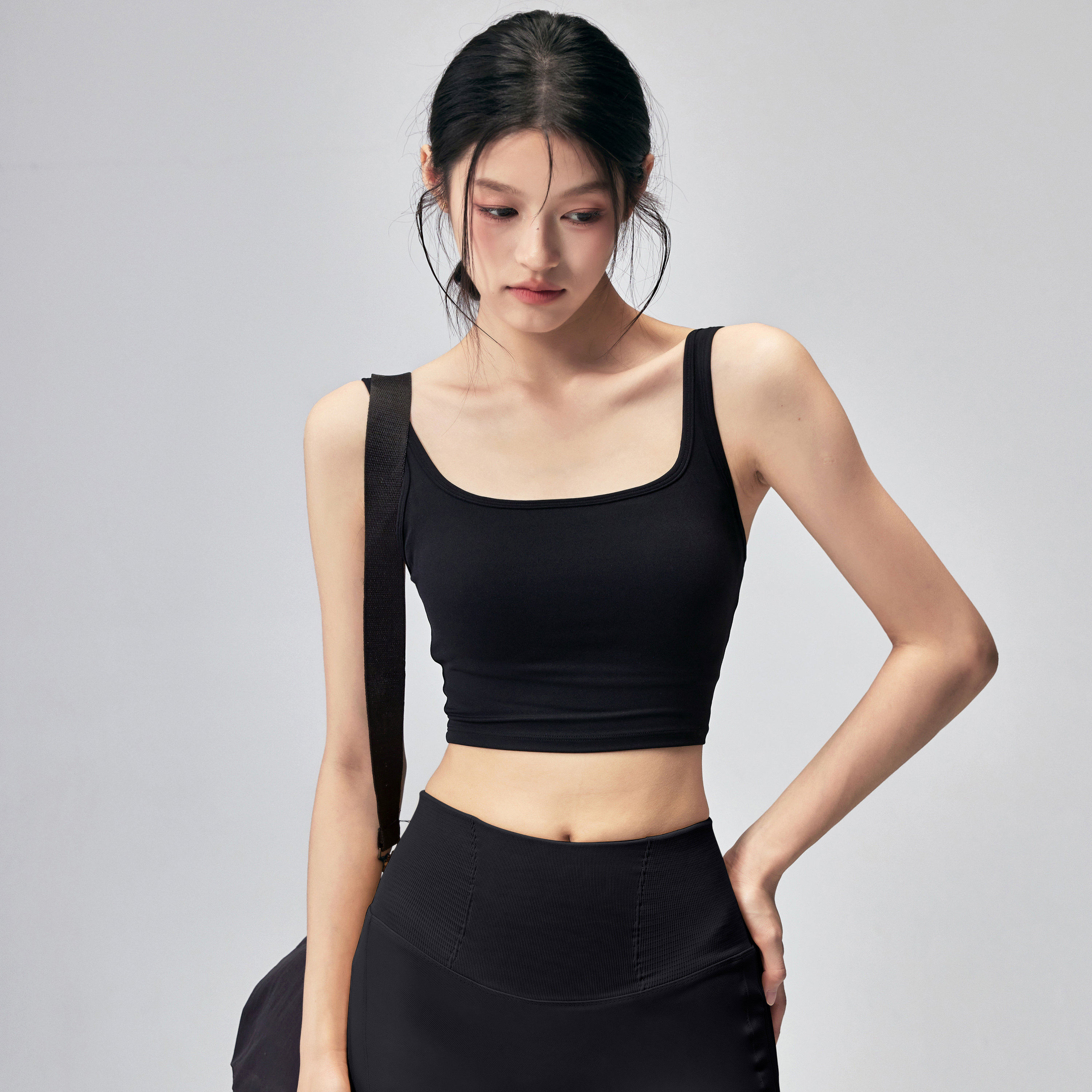 健身女孩美背运动内衣一体式防震瑜伽背心外穿高强度跑步训练文胸