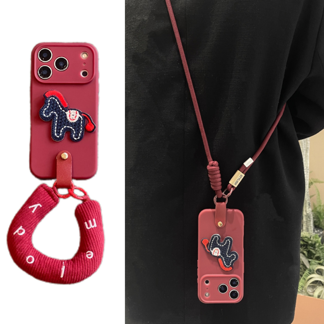 新年酒红色喜庆刺绣小马充棉手腕带适用iphone17手机壳15pro斜挎绳背包式苹果16promax新款13高级14手拎腕带,3C数码配件,手机保护套/壳,淘宝优惠券,粉丝福利购,淘宝优惠卷