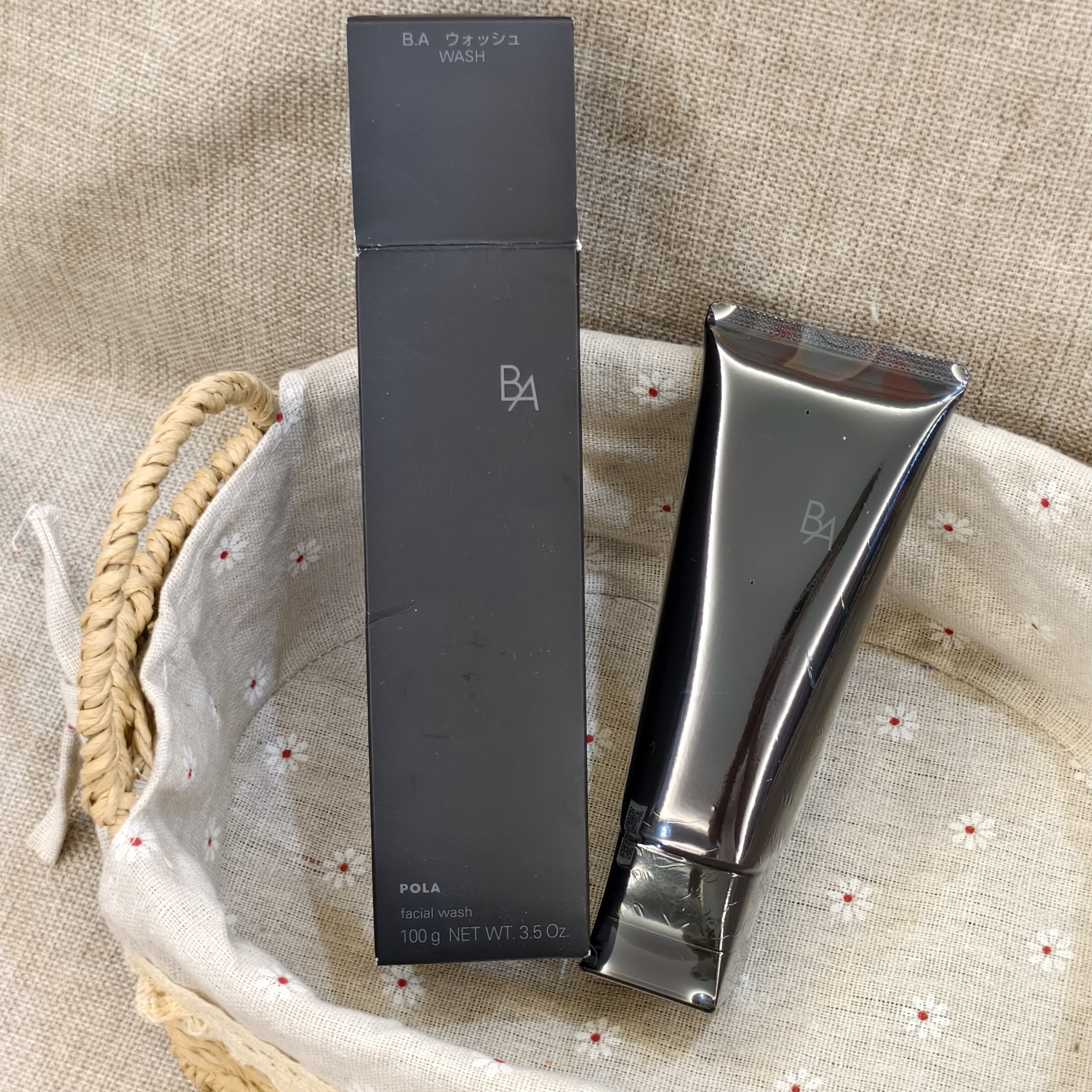 日本本土POLA洗面奶 黑BA宝丽洁面膏洁面乳100g抗糖抗老泡沫保湿