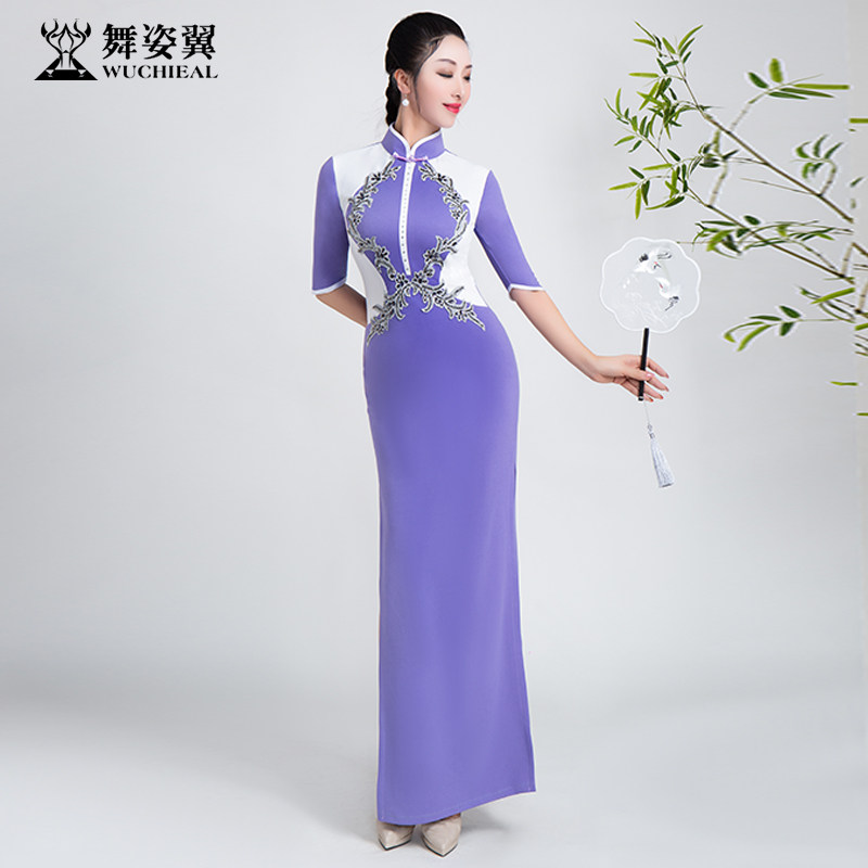 日常显瘦舞姿翼长款旗袍